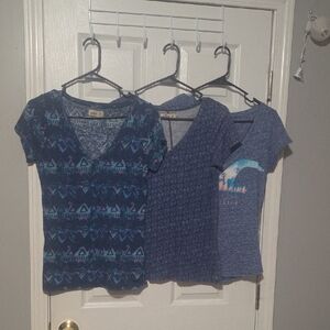 3 Holister V Necks